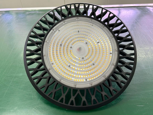 120/90/60° angolo di fascio lampada LED HighBay progettata con corpo in alluminio impermeabile IP65