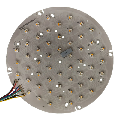 IP20 RGB/RGBW LED con tensione universale 100-240V e ingresso 50/60Hz