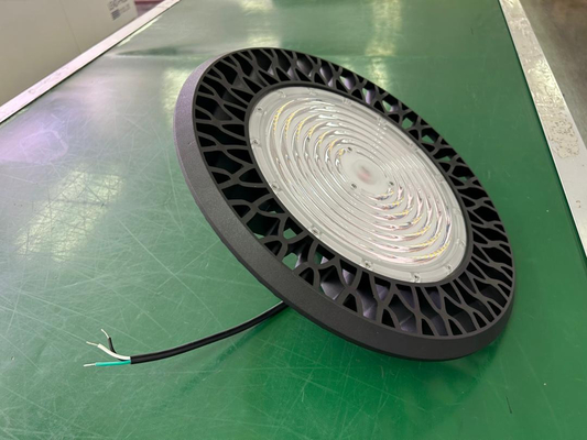 IP65 resistente all'acqua 200W LED Bay Light con rapida dissipazione del calore